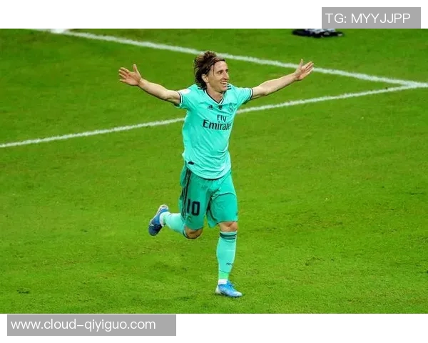 莫德里奇：足球场上的艺术家与战术大师的完美结合之路